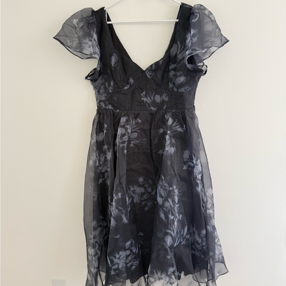 Elegant Black and Gray Floral Dress